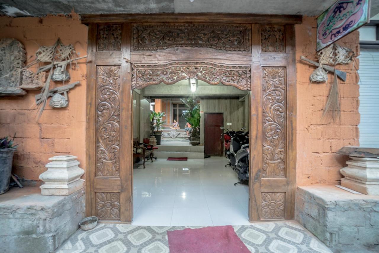 Apartamento Jaga Roni House Ubud Exterior foto